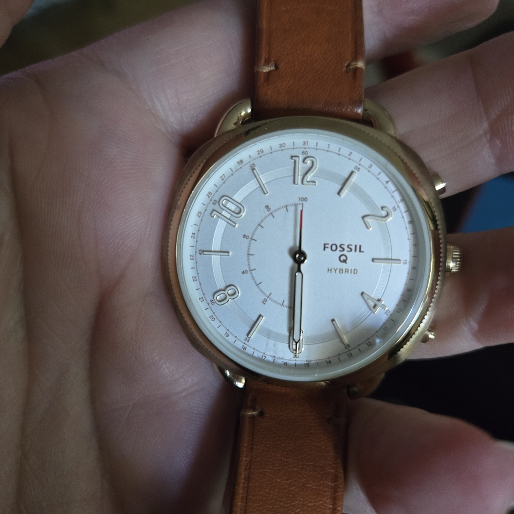 Fossil Gold Brown Leather Watch Classic Design